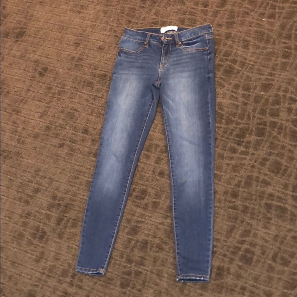 jeans